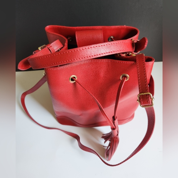 Borse in Pelle NWOT Bucket Bag Purse Red - Picture 2 of 12
